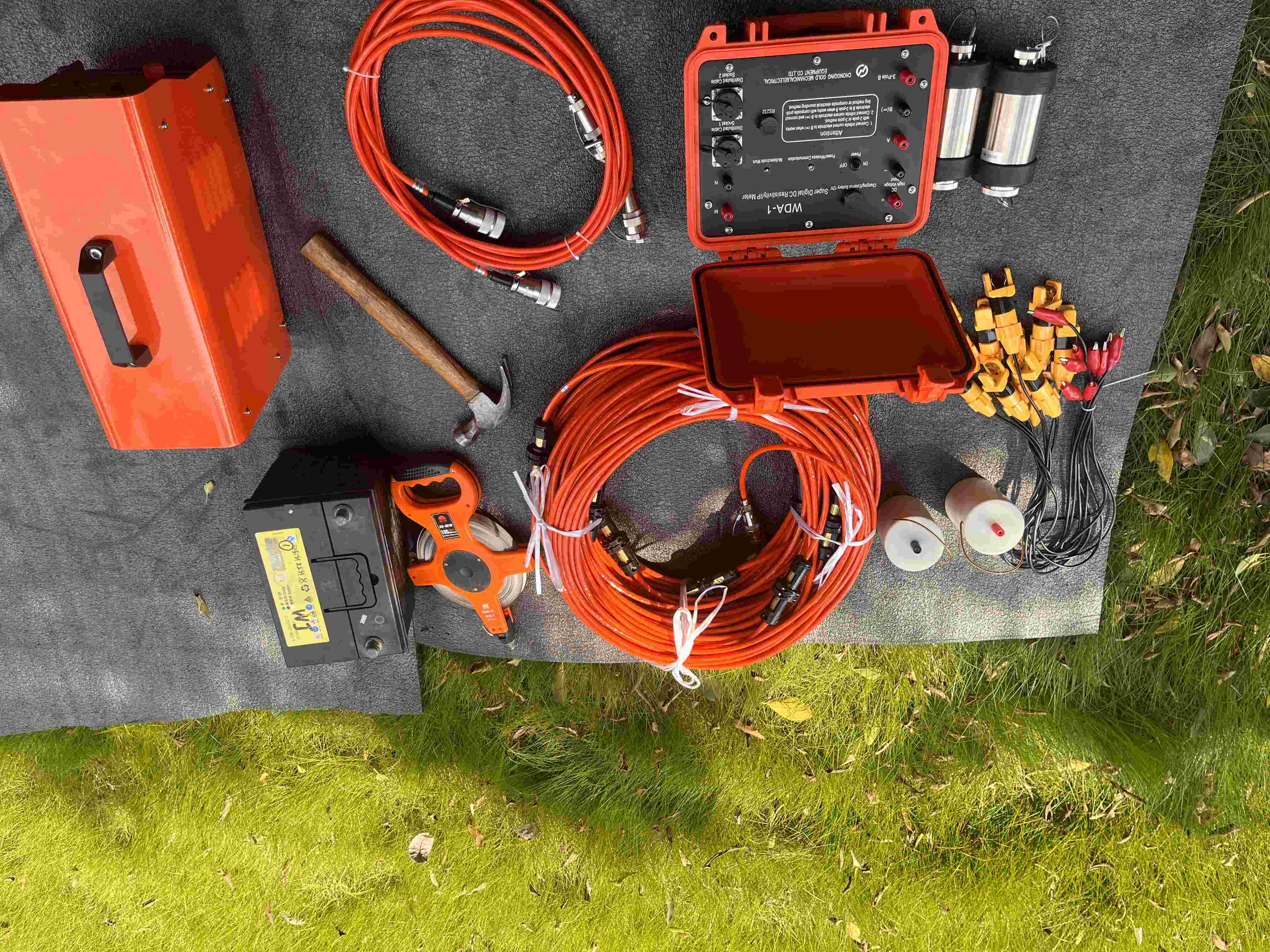 Lithium Battery Geophysical Gear Fault Zone Detection Device Deep Earth Resistivity Mapper