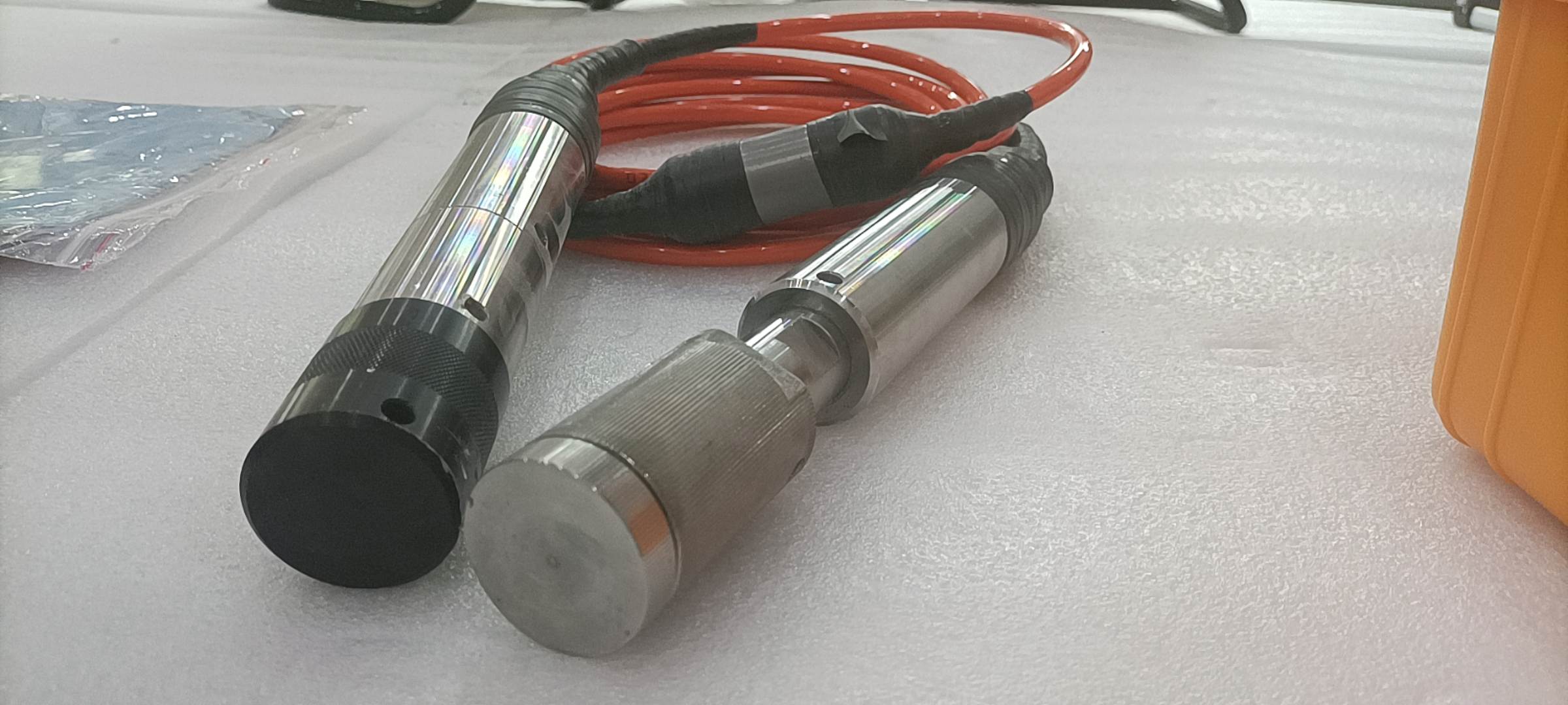 High-Temperature Logging High-Temperature Logging