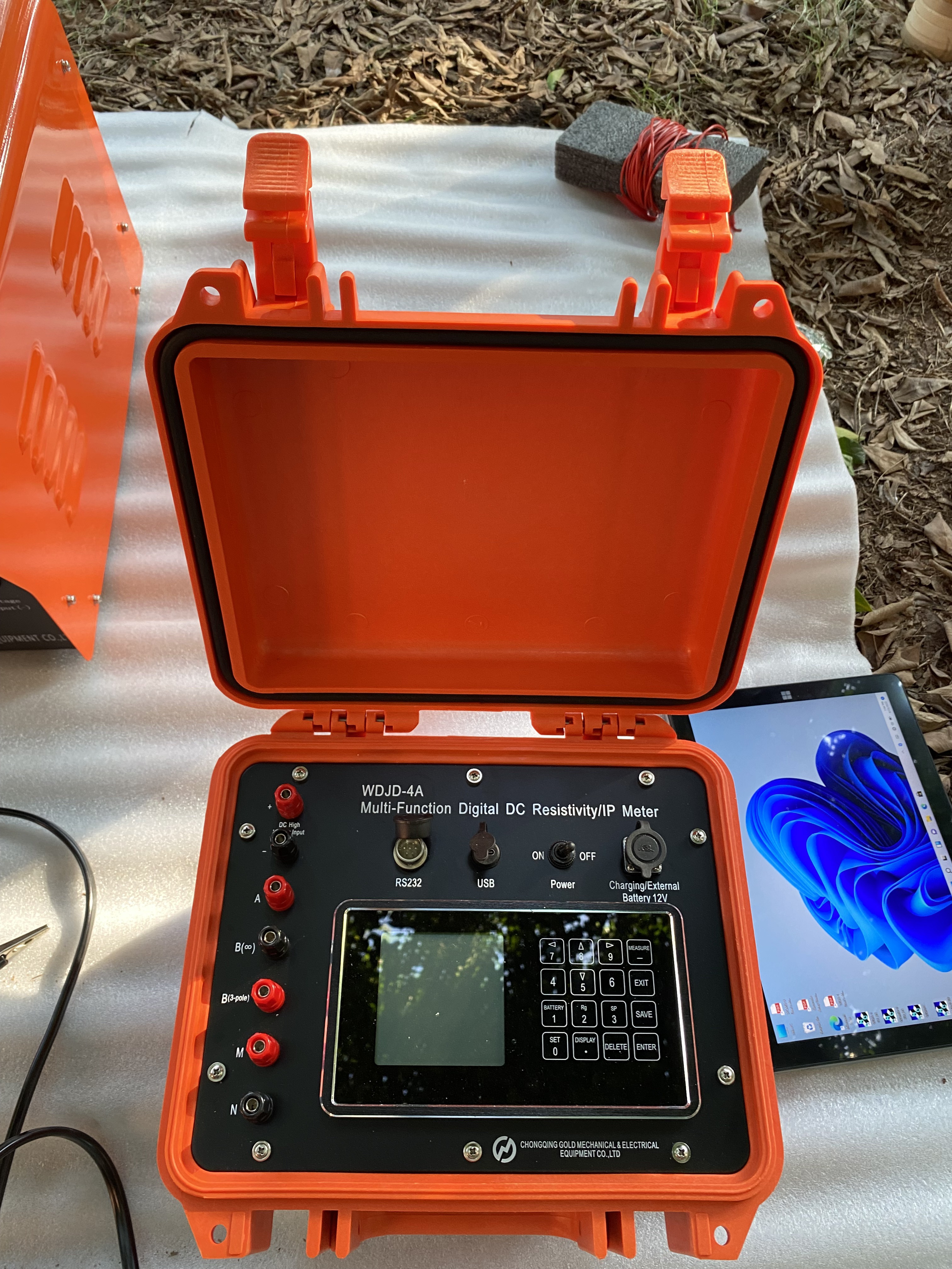 Deep Penetration Resistivity Meter High Resolution Resistivity Tomography Multi-Depth Resistivity Investigation System